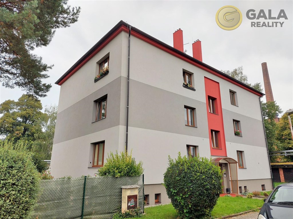 Prodej bytu 2+1 v osobním vlastnictví o výměře 56 m² v obci Dvůr Králové nad Labem