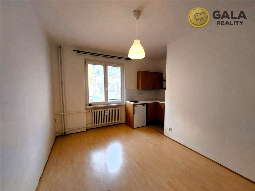 Byt o velikosti 1+kk na pronájem v Trutnově v přízemí zděného domu