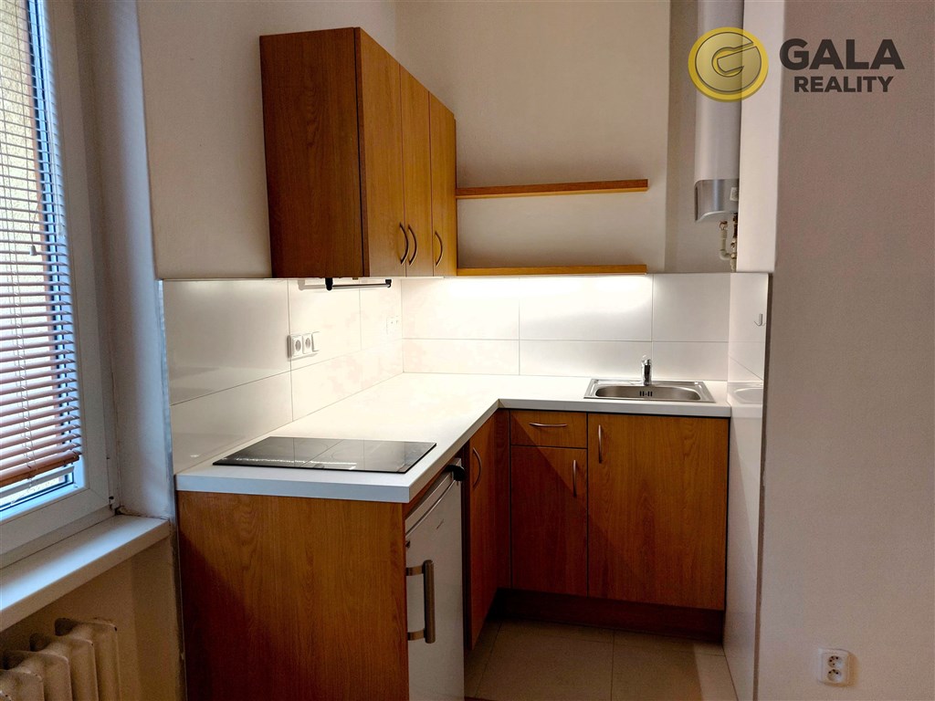 Byt o velikosti 1+kk na pronájem v Trutnově v přízemí zděného domu